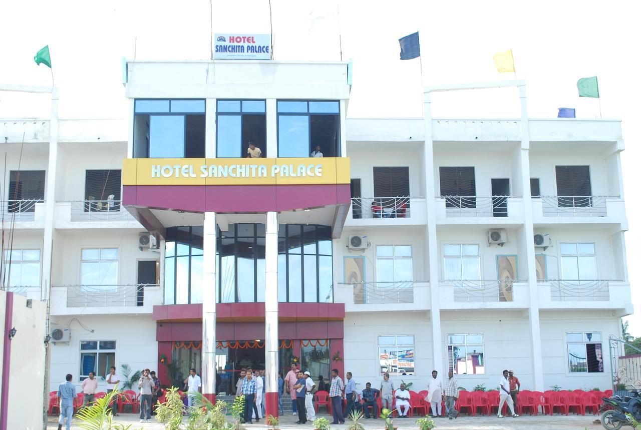 Hotel Sanchita Palace Forbesganj ภายนอก รูปภาพ