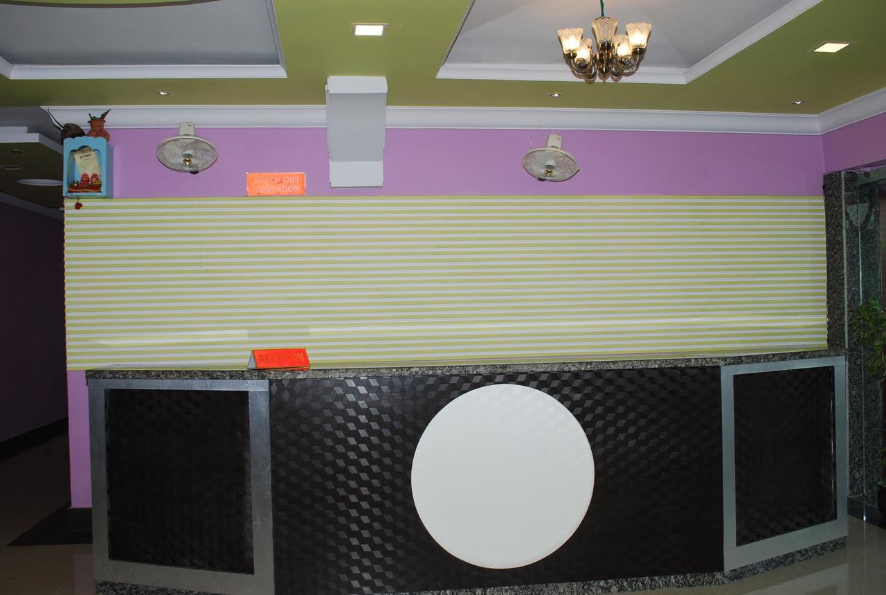 Hotel Sanchita Palace Forbesganj ภายนอก รูปภาพ